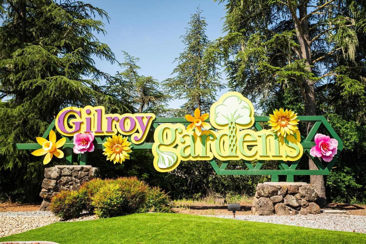 A Theme Park All About Produce Welcome To Gilroy Gardens Experience a-theme-park-all-about-produce-welcome-to-gilroy-gardens-experience